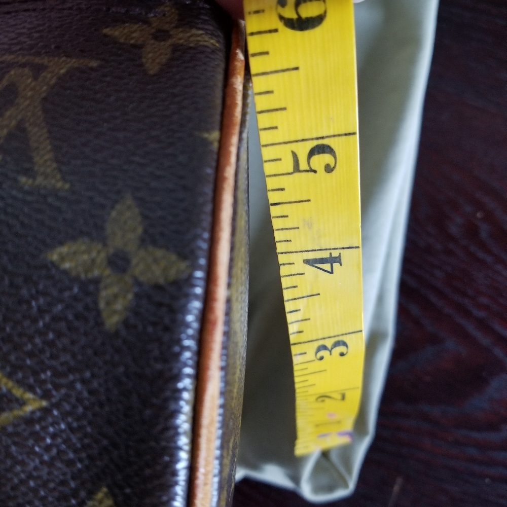Sale! Louis Vuitton  papillon 30 bag - Picture 14 of 16